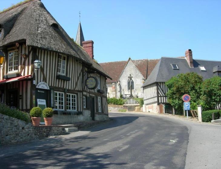 La Maison Du Cavalier, Chateau De Lavenue Pierrefitte-en-Auge Kültér fotó