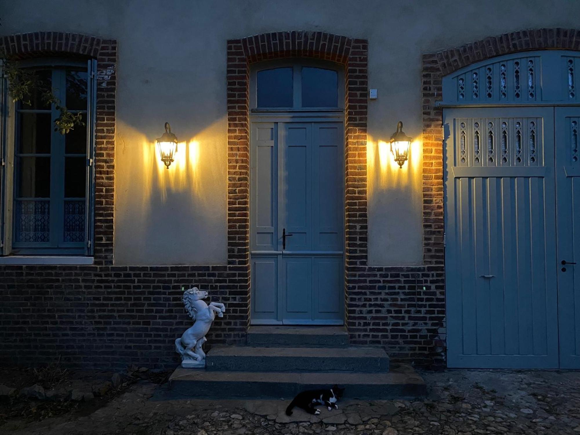 La Maison Du Cavalier, Chateau De Lavenue Pierrefitte-en-Auge Kültér fotó