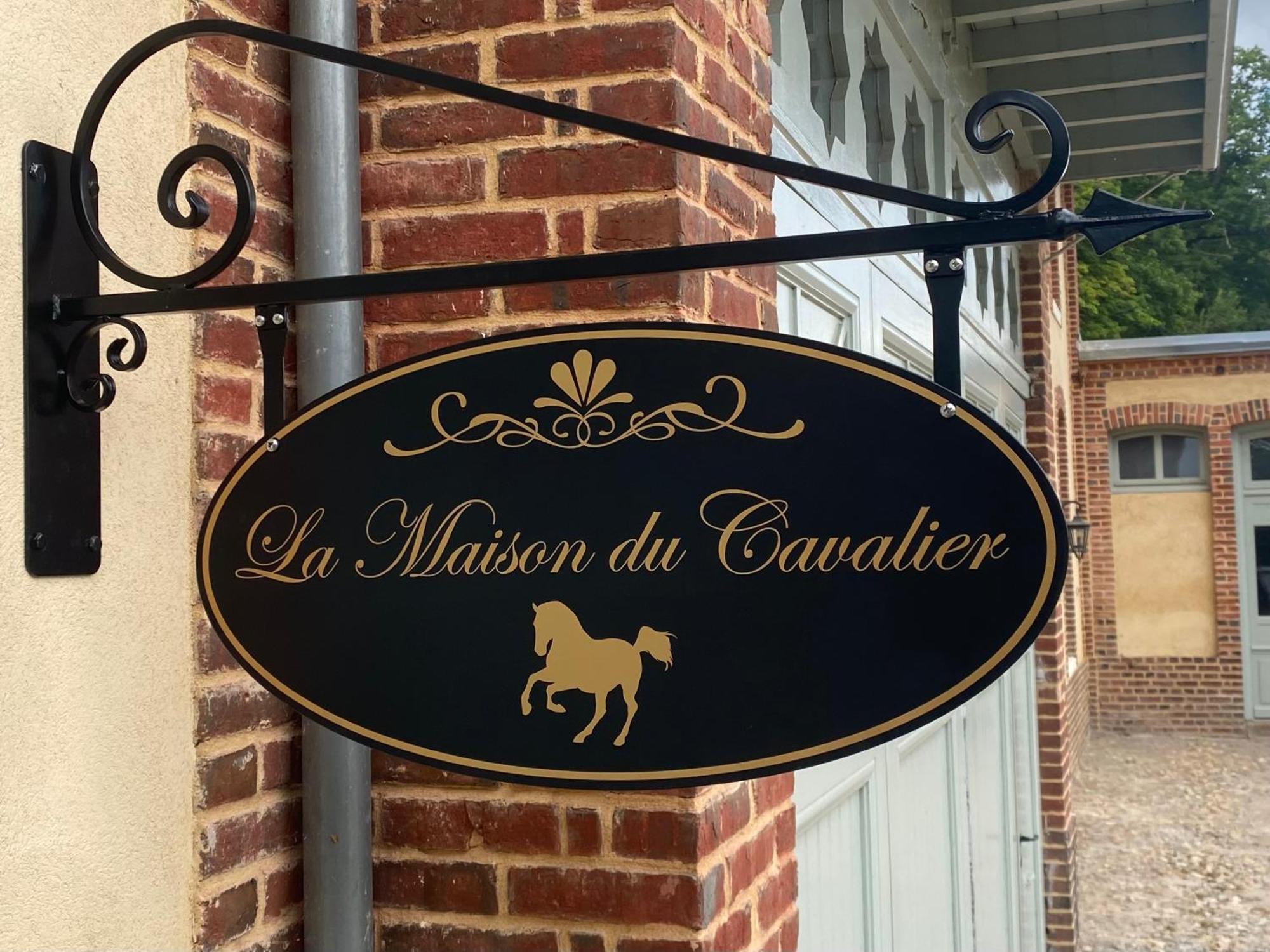 La Maison Du Cavalier, Chateau De Lavenue Pierrefitte-en-Auge Kültér fotó