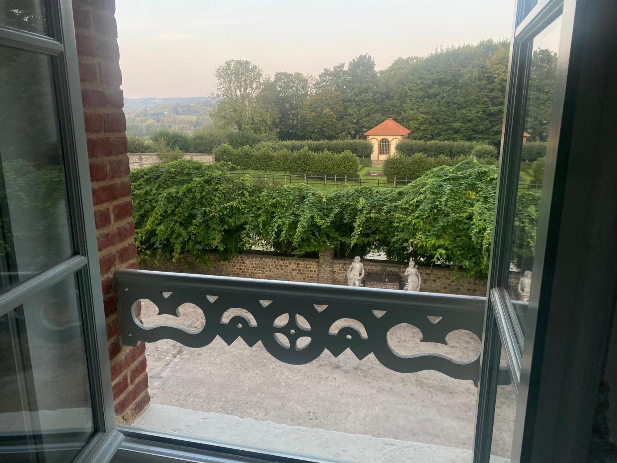 La Maison Du Cavalier, Chateau De Lavenue Pierrefitte-en-Auge Kültér fotó
